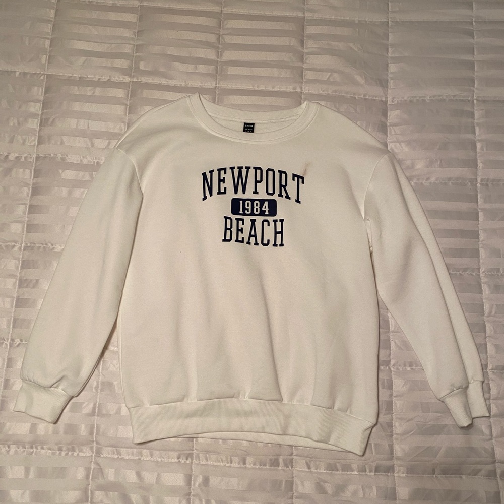 SHEIN Newport Beach Crewneck White Small